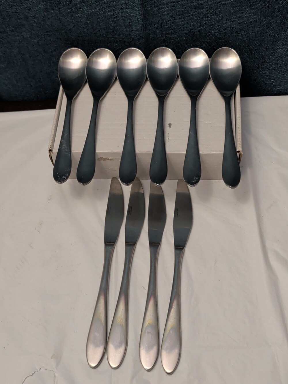 10 Pc FOOD NETWORK BASIL Flatware Set Brushed Satin Teardrop | 6 Spoons 4 Knives
